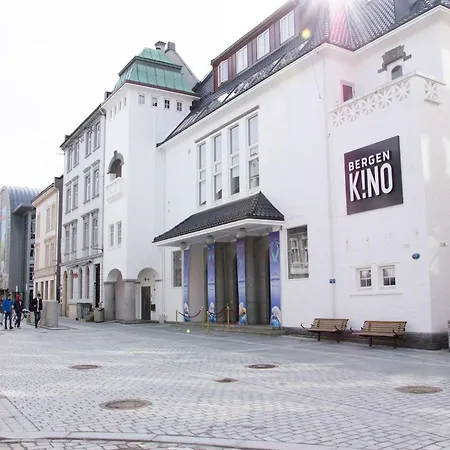 Dinbnb Style - 200m To Torgalmenningen Daire Bergen