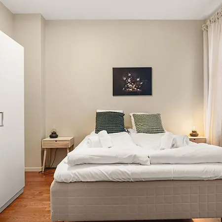 Dinbnb Style - 200m To Torgalmenningen